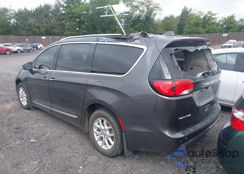 2020 Chrysler Pacifica Touring L из США, поврежденный, VIN 2C4RC1BG6LR103609